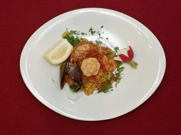 Rezept: Paella mit Meeresfrüchten (Jürgen Drews) Paella mit Meeresfrüchten (Jürgen Drews) - Rezept
