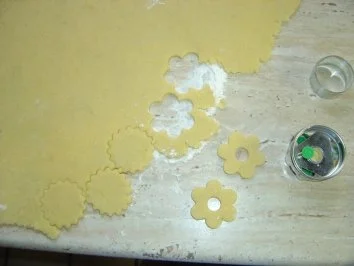 Rezept: Zitronenkränze Bild Nr. 5 Zitronenkränze - Rezept - Bild Nr. 5