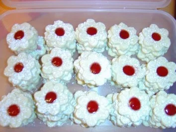 Rezept: Zitronenkränze Zitronenkränze - Rezept