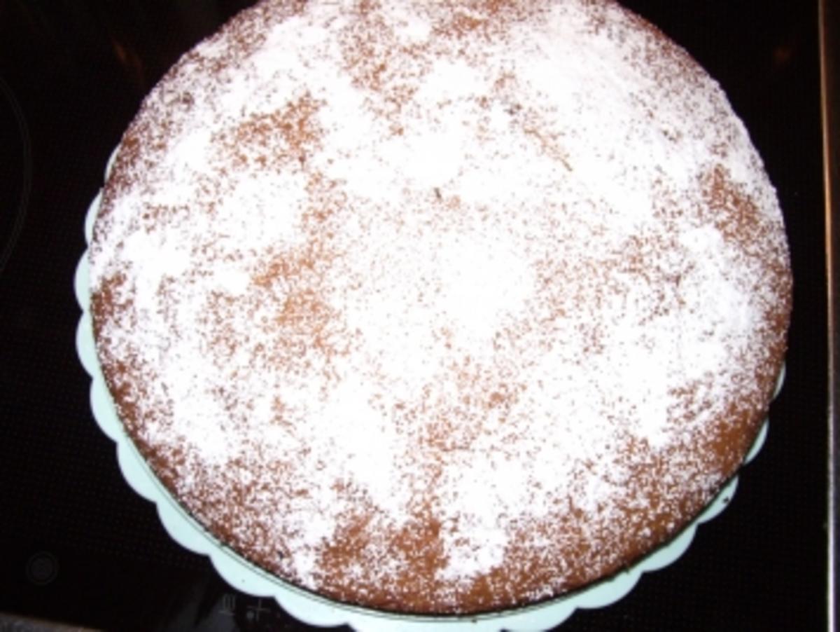 Kuchen: Amaretto-Crunch-Kuchen - Rezept - Bild Nr. 3