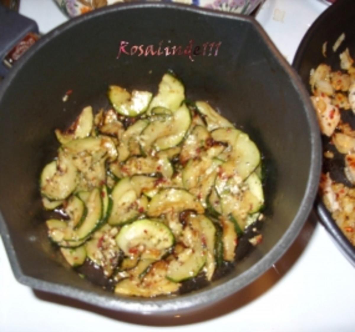 Linda´s Puten-Champignon-Geschnetzeltes mit Zucchini-Nudeln - Rezept - Bild Nr. 5