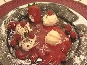 Anisparfait mit Fruchtmousse von Sommerfrüchten - Rezept