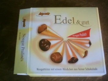 Gefüllte Blätterteigrolle mit Erdbeermarmelade und Schoko - Rezept - Bild Nr. 3