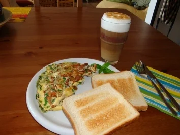 Rezept: Omlett mit Pfifferlingen Omlett mit Pfifferlingen - Rezept