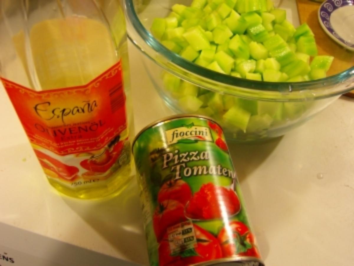 Albondigas con Pepinillos y Tomate mit Boxty´s - Rezept - Bild Nr. 6