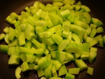 Albondigas con Pepinillos y Tomate mit Boxty´s - Rezept - Bild Nr. 7