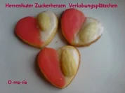 Kleingebäck  Herrenhuter Zuckerherzen / Verlobungsplätzchen - Rezept