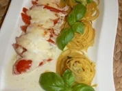 Überbackenes Pangasiusfilet mit Zucchini-Spaghettinest an Limettensauce - Rezept