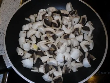 Rezept: Putenfilet-Schlemmer-Töpfchen Bild Nr. 3 Putenfilet-Schlemmer-Töpfchen - Rezept - Bild Nr. 3