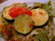 NUDELAUFLAUF mit Zucchini & Tomaten - Rezept