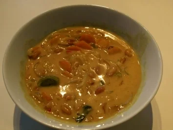 WULLEHUPPE~HULLEWUPPE...Hier ist Witchy's RUM-FORT-SUPPE ;-) ...wenn sie mal keine Lust auf großes Küchenkino hat... - Rezept