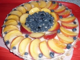 Pfirsich-Heidelbeer-Quark-Torte - Rezept - Bild Nr. 3