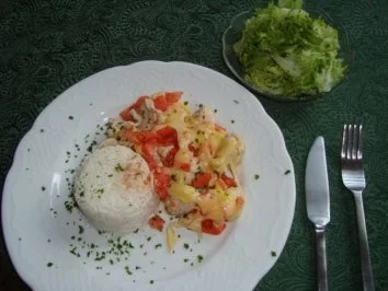 Hauptgericht - Geflügel - Geschnetzeltes mit Käse und Tomaten - Rezept