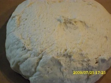 Herzhaftes Gebäck:  Restecalzone am Samstagabend - Rezept - Bild Nr. 3