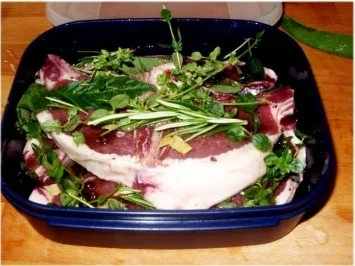 Wildschwein-Kotelett mit Pfifferlingen und Rosmarin-Kartoffelpuffer - Rezept - Bild Nr. 2