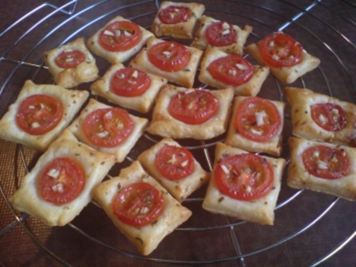 Fingerfood "Tomaten-Quadrate" Rezept Eingereicht von nanuuk