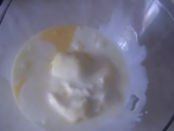 Rezept: Quarkspeise mit Eierlikör Bild Nr. 5 Quarkspeise mit Eierlikör - Rezept - Bild Nr. 5
