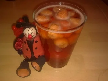 Rezept: Erdbeerbowle Erdbeerbowle - Rezept