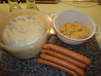 Rezept: Wurstknödel Bild Nr. 2 Wurstknödel - Rezept - Bild Nr. 2