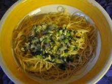Spaghetti aglio olio con salvia - Rezept