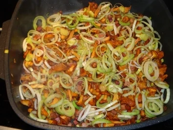 Rezept: Schlemmerfilet mit Kartoffeln und Pfifferlingen Bild Nr. 8 Schlemmerfilet mit Kartoffeln und Pfifferlingen - Rezept - Bild Nr. 8