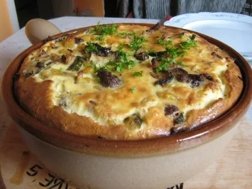 Rezept: Zucchini-Hackauflauf mit Frischkäse und Spätzle Bild Nr. 2 Zucchini-Hackauflauf mit Frischkäse und Spätzle - Rezept - Bild Nr. 2