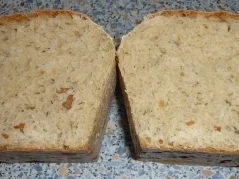 Buttermilch - Erdnuss -  Brot - Rezept - Bild Nr. 4