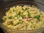 Ein ganz normaler Nudelsalat - Rezept