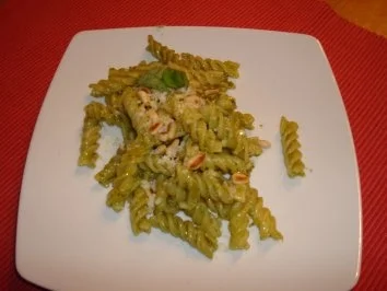 PPP - PestoPasta mit Pinienkernen - Rezept - Bild Nr. 3