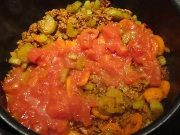 Kartoffeln mit Bolognese und Staudensellerie - Rezept - Bild Nr. 7