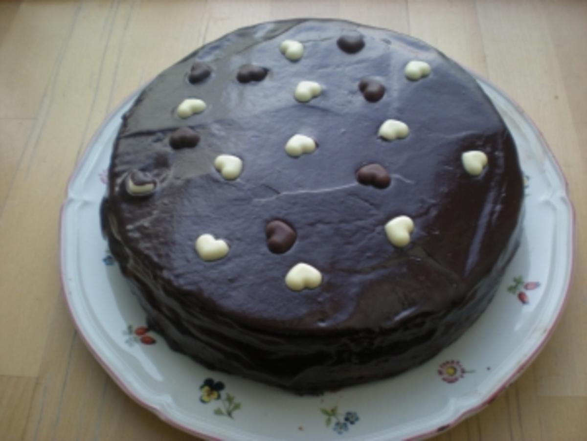 Dunkel-Helle Mandeltorte - Rezept - Bild Nr. 2