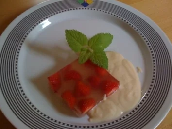 Zitronengras Gelee mit Erdberen an Kokosschaum - Rezept - Bild Nr. 6