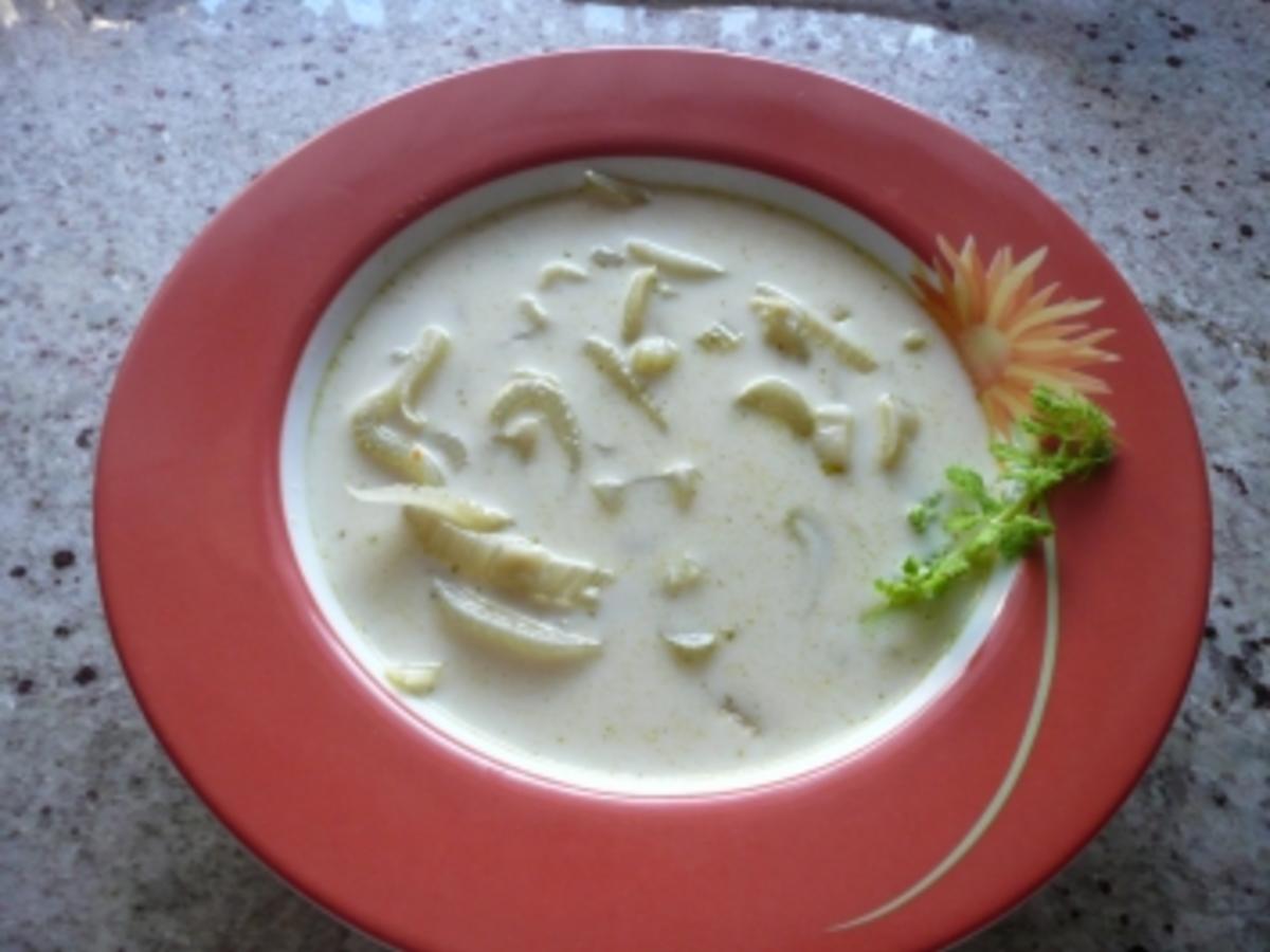 Cremige Fenchelsuppe - Rezept mit Bild - kochbar.de