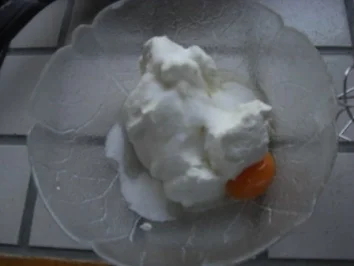 Nachspeise-Ouarkcreme mit Johannisbeeren - Rezept - Bild Nr. 2