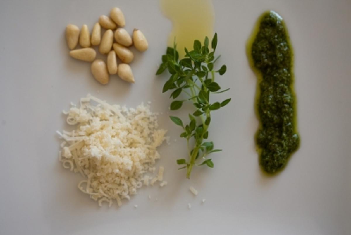 Basilikum Pesto - Rezept mit Bild - kochbar.de