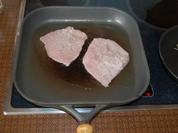 Rezept: Schlemmertoast á la Ossy mit glacierten Früchten und Ziegenbutterkäse überbacken Bild Nr. 5 Schlemmertoast á la Ossy mit glacierten Früchten und Ziegenbutterkäse überbacken - Rezept - Bild Nr. 5