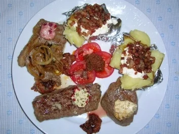Rezept: Steakteller Kulinarium á la Rosi (mit fast all meinen selbstgemachten Zutaten) Bild Nr. 9 Steakteller Kulinarium á la Rosi (mit fast all meinen selbstgemachten Zutaten) - Rezept - Bild Nr. 9