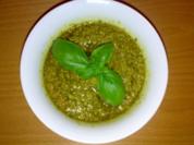 ** Soßen & Dips ** Frisches Basilikum Pesto - Rezept