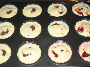 Rezept: Konfitüre-Muffins Bild Nr. 2 Konfitüre-Muffins - Rezept - Bild Nr. 2