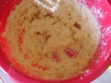 Marmorkuchen mit Kirschen - Rezept - Bild Nr. 3