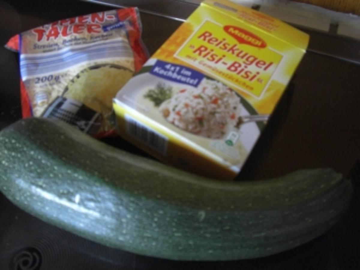 Auflauf-Zuchini mit Brät überbacken dazu Risi-Bisi Reiskugeln - Rezept - Bild Nr. 6