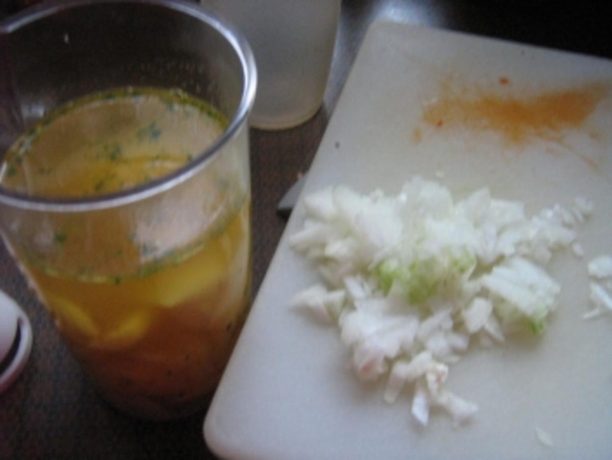 Salat rot-grün mit Kartoffeldressing - Rezept - Bild Nr. 5