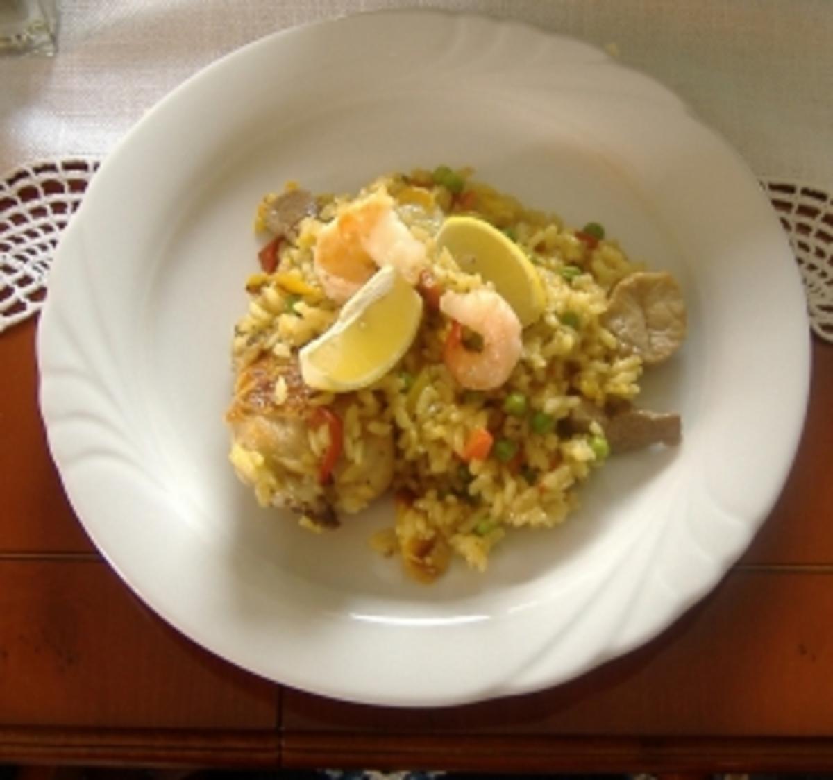 Bilder für Arroz con pollo,cerdo,pescado y mariscos - Rezept