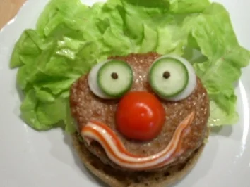 Rezept: "Clown-Burger" Bild Nr. 2 "Clown-Burger" - Rezept - Bild Nr. 2