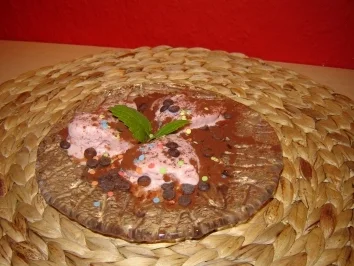 Rezept: Erdbeer-Mascarpone-Eis Bild Nr. 2 Erdbeer-Mascarpone-Eis - Rezept - Bild Nr. 2