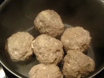 Rezept: Königsberger Klops Bild Nr. 7 Königsberger Klops - Rezept - Bild Nr. 7