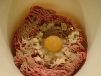 Rezept: Königsberger Klops Bild Nr. 3 Königsberger Klops - Rezept - Bild Nr. 3