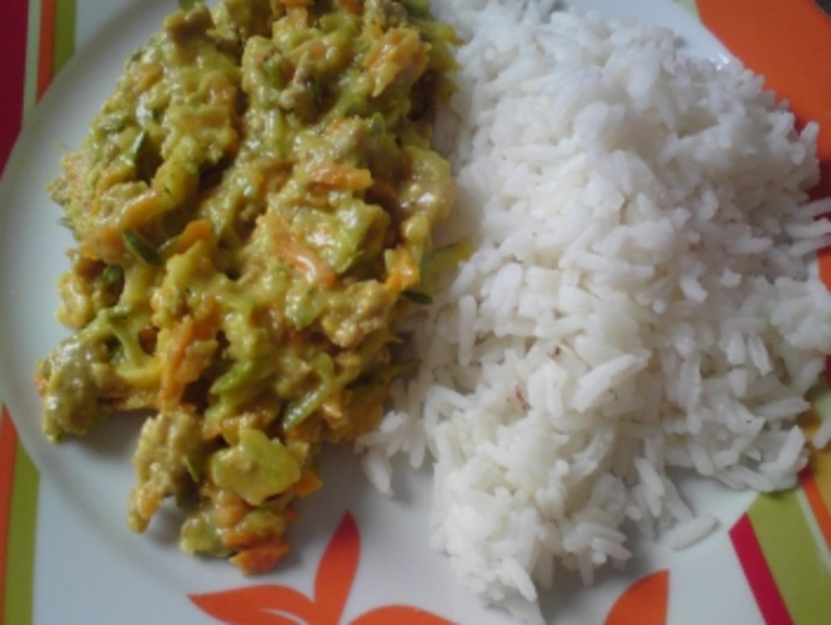 Curry Zucchini mit Basmati-Reis - Rezept