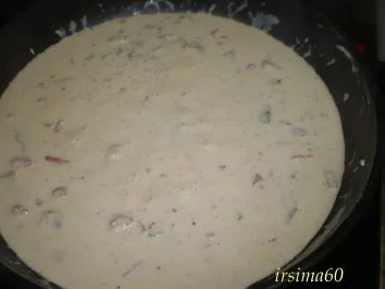 Rezept: Tortellini mit Nuß - Käsesoße Bild Nr. 4 Tortellini mit Nuß - Käsesoße - Rezept - Bild Nr. 4