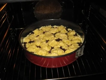 Rezept: Heidelbeerkuchen mit dicken Streuseln ... Bild Nr. 2 Heidelbeerkuchen mit dicken Streuseln ... - Rezept - Bild Nr. 2